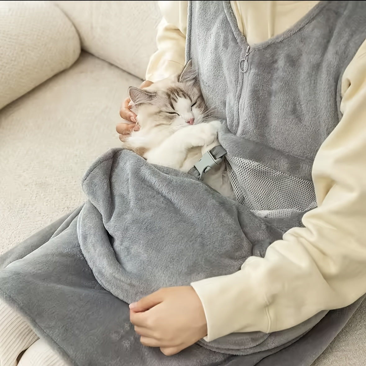 Cozy Cat Carrier Apron for Bonding & Daily Wear