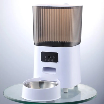 Smart Automatic Cat Feeder with Camera and Voice Recorder